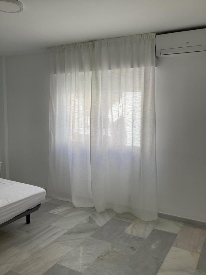 Fuengirola Puerto 2 Room & Parking Luaran gambar