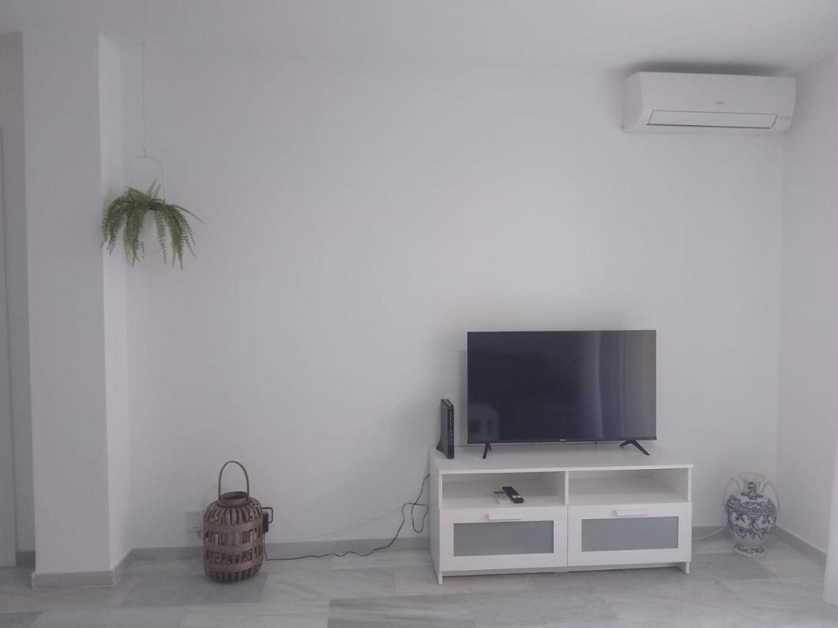 Fuengirola Puerto 2 Room & Parking Luaran gambar