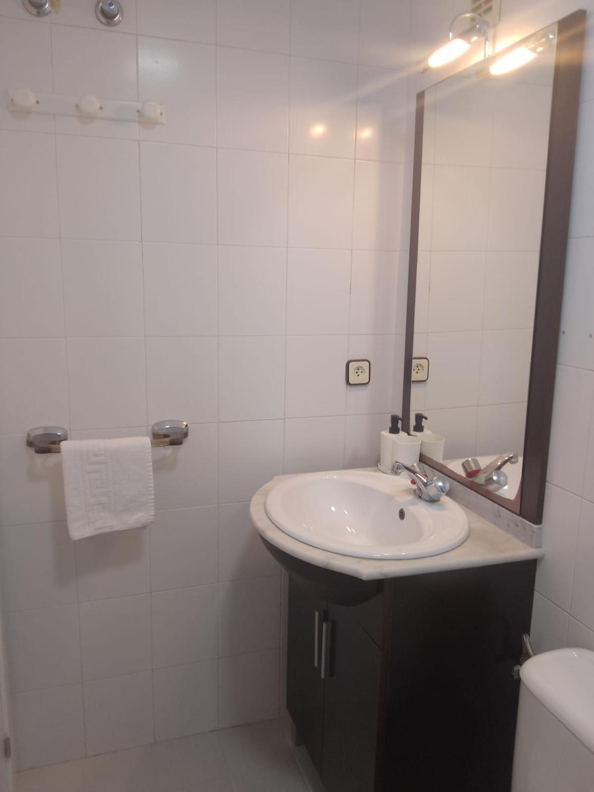 Fuengirola Puerto 2 Room & Parking Luaran gambar