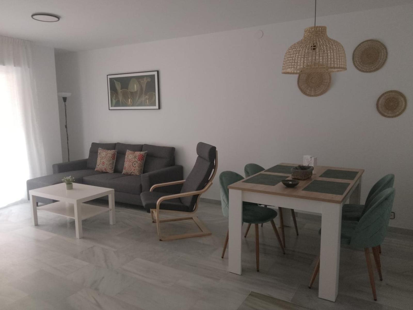 Fuengirola Puerto 2 Room & Parking Luaran gambar