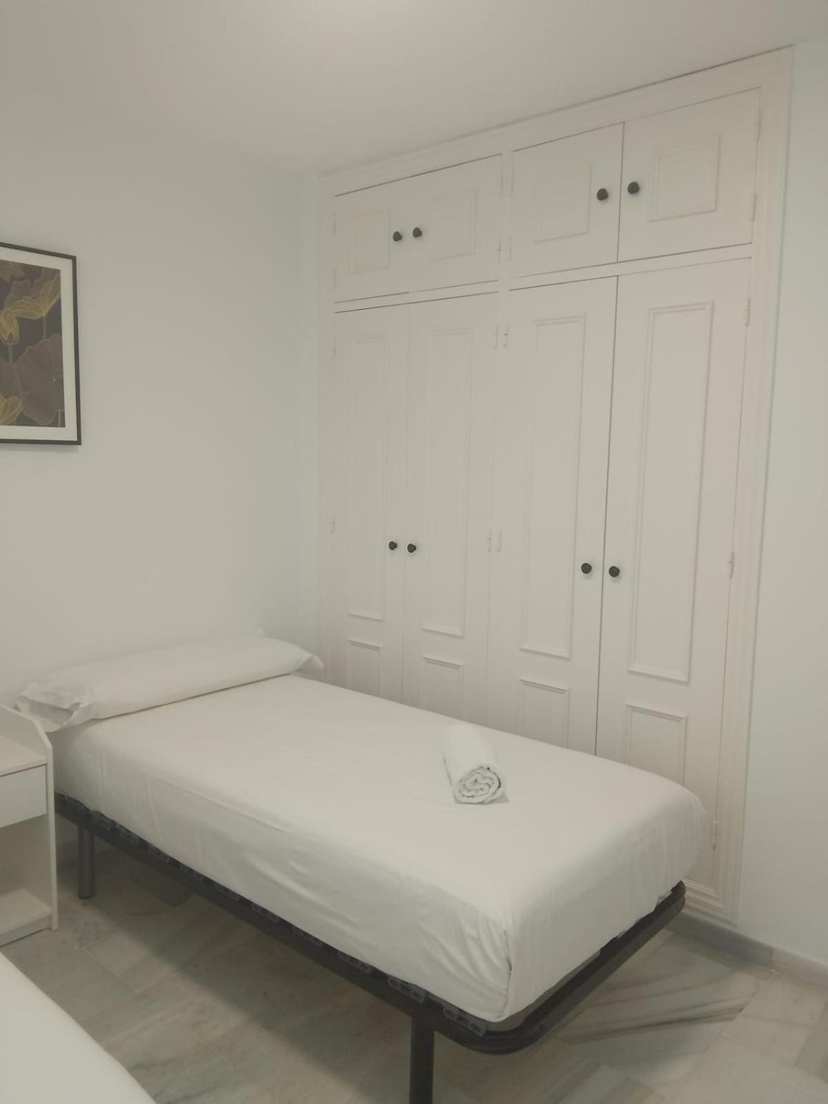 Fuengirola Puerto 2 Room & Parking Luaran gambar